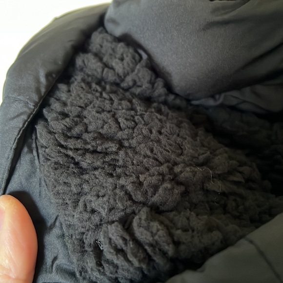 NWT GAP Factory ColdControl Max Midi Puffer in Small - Picture 10 of 14